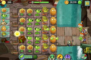 Merirosvoja. Kookoskanuuna näyttää keskittyneeltä.