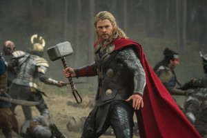 Thor: The Dark World -leffassa päästään näkemään lisää Asgardin loistoa ja tutustumaan tarkemmin myös asgardilaisiin. ©The Walt Disney Company Nordic.