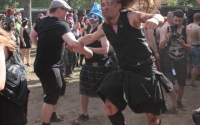 Nörttityttö Nummirockissa