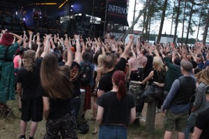 Equilibrium ja Dragonborn Comes. Kuva: Reetta Järvenpää