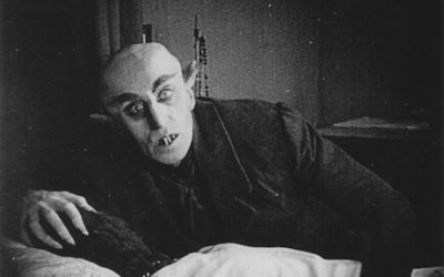 Nörttityttöjen opas vampyyrielokuvien pariin