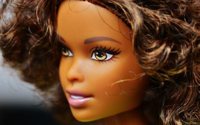 Luukku 20: Barbie-nukkeja inspiroivista naisista