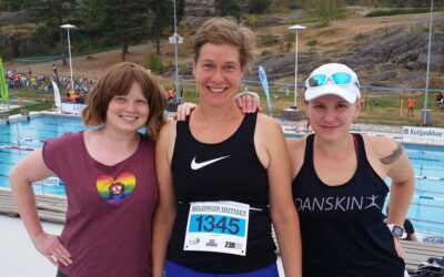 Nörttitytöt Helsinki City Triathlonilla